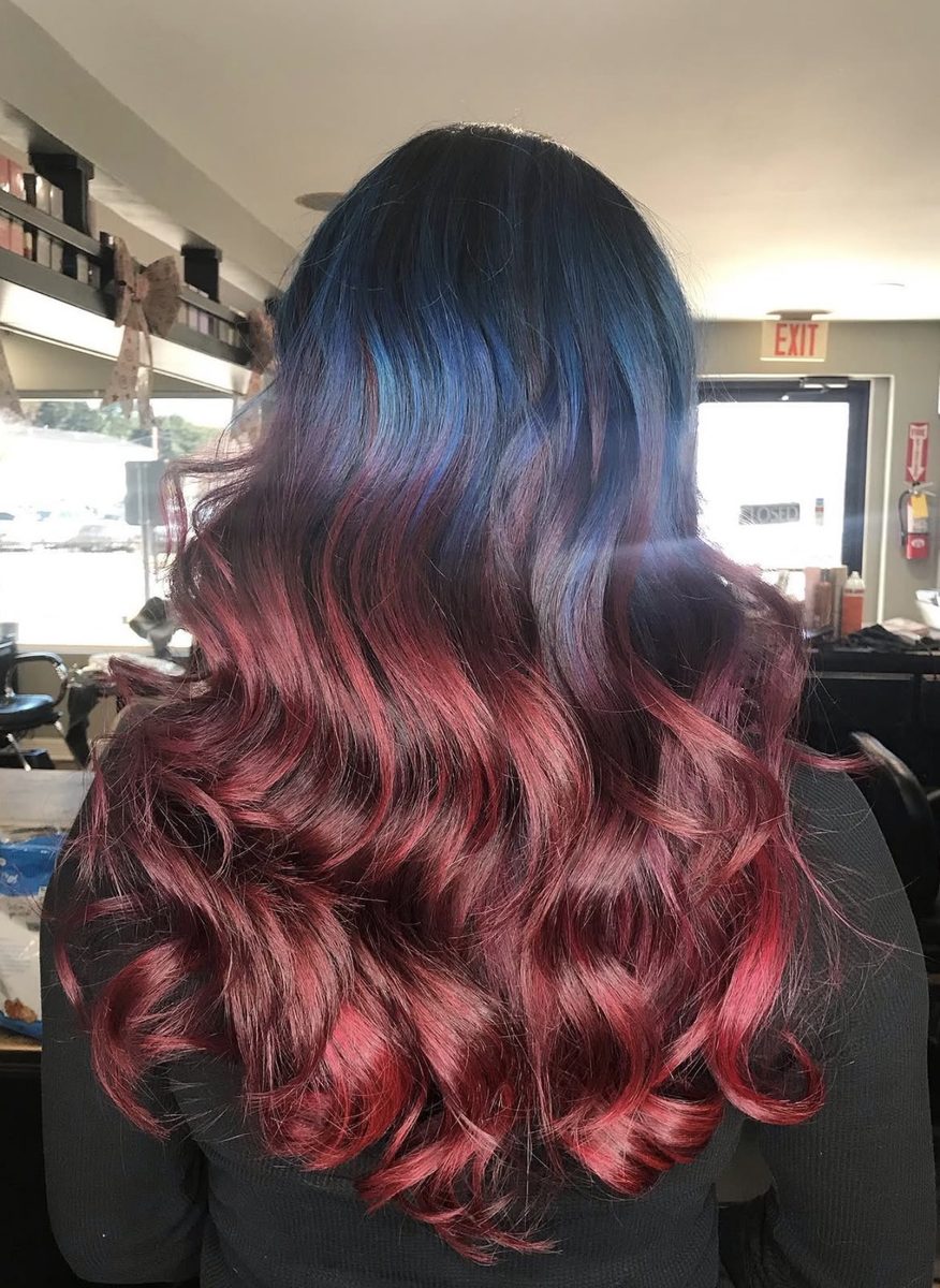 Blue to burgundy color melt fashion color